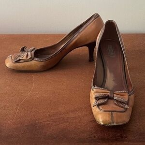 Vintage Marshall Field’s Heels Size 10 Brown Bow Pumps